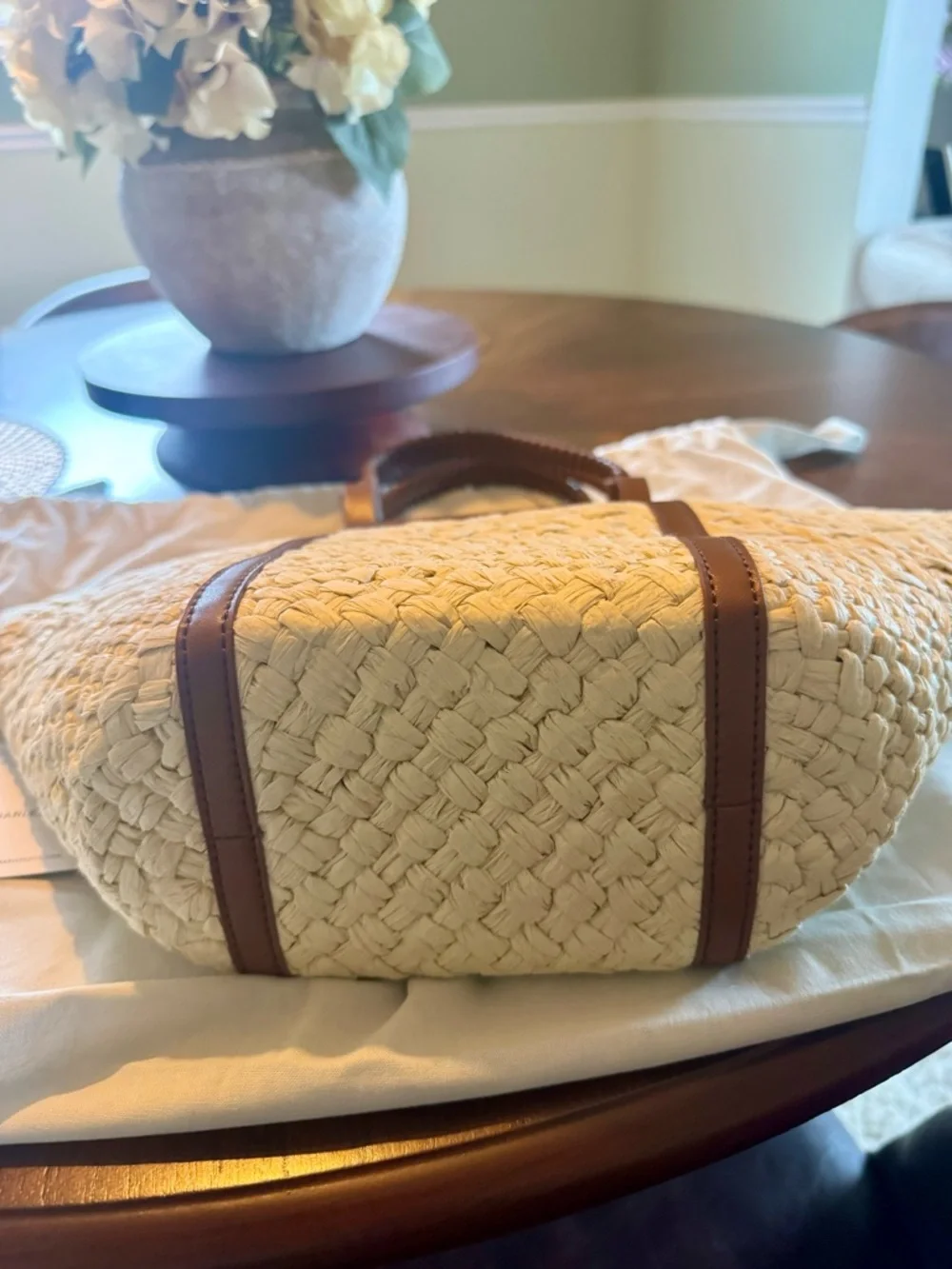 Charles & Keith Raffia Tote - Picture 3 of 11